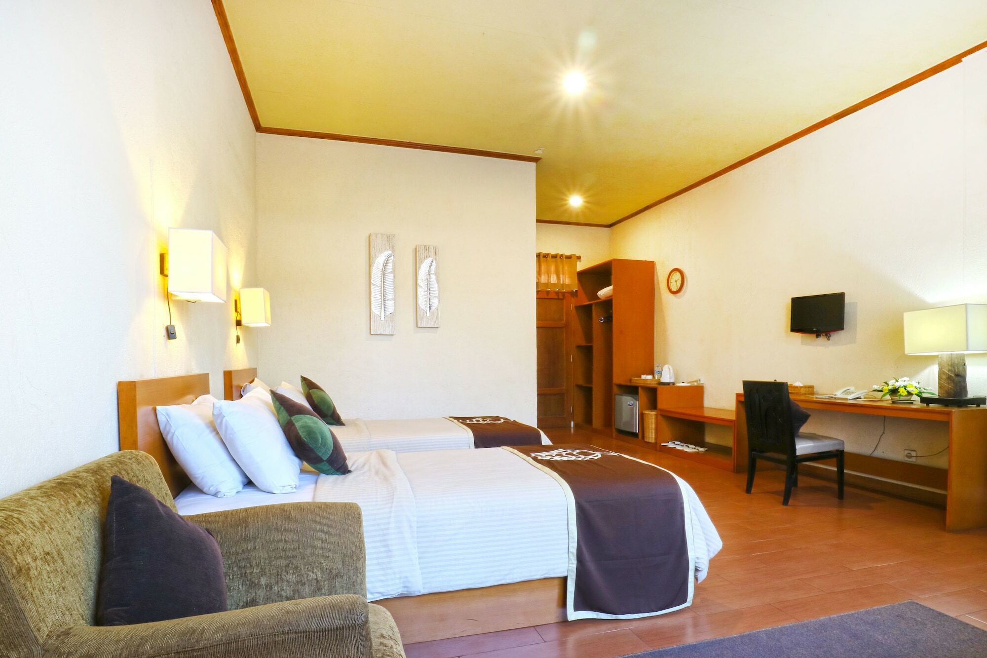 Hotel & Banquet Panorama Lembang Luaran gambar